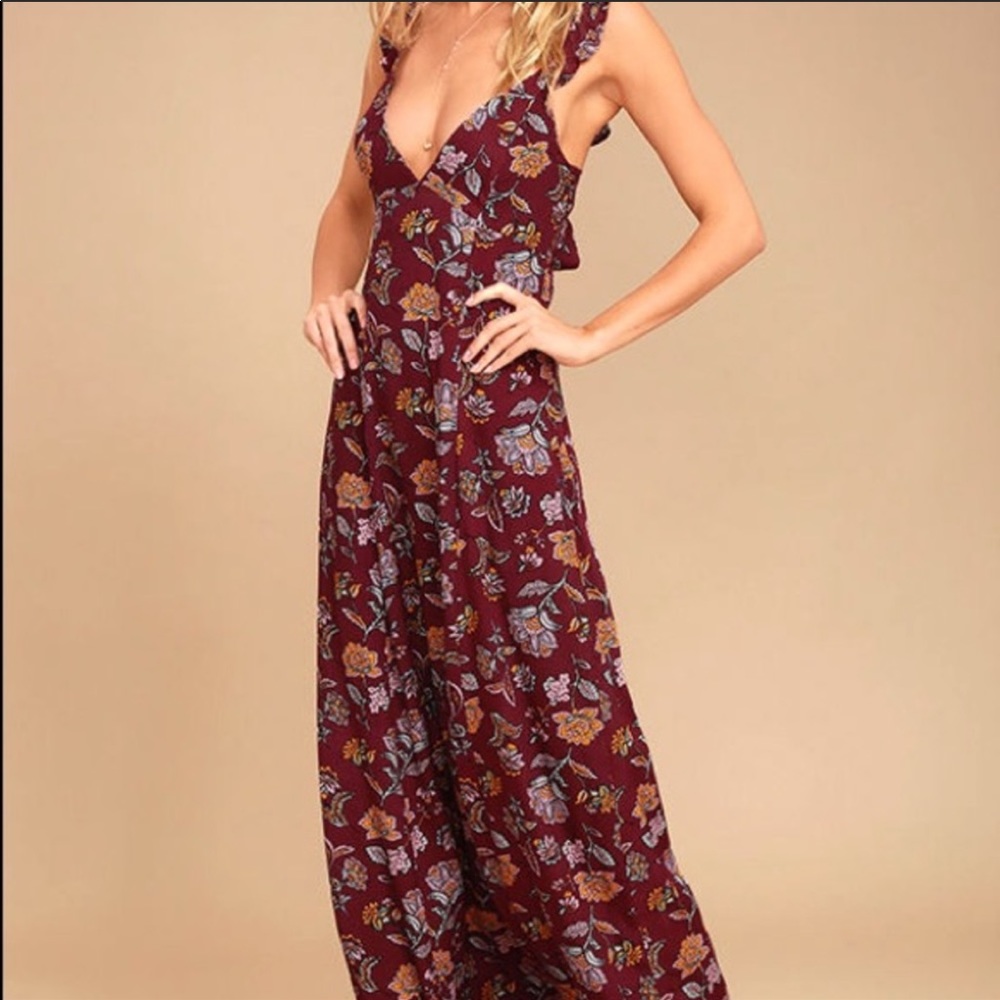 Lulu floral burgundy maxi dress
